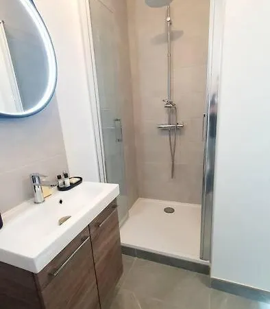 Avec Jardin Et Parking Proche Plages Et Sainte-musse Prázdninový dům *